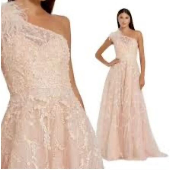 Mac DUGAL Elegant One-Shoulder Lace Dress with Feather Detail SIze 4 $798 - Picture 4 of 14